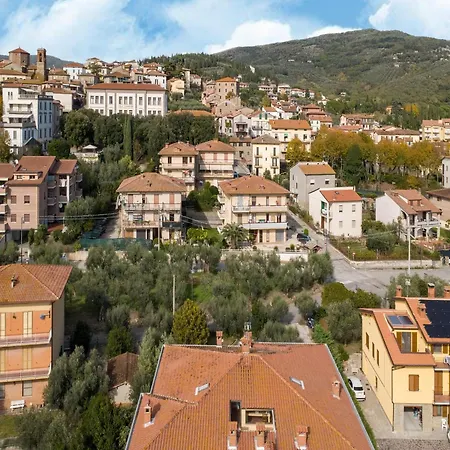 Home In Tuoro Sul Trasimeno Near Lago Trasimeno *